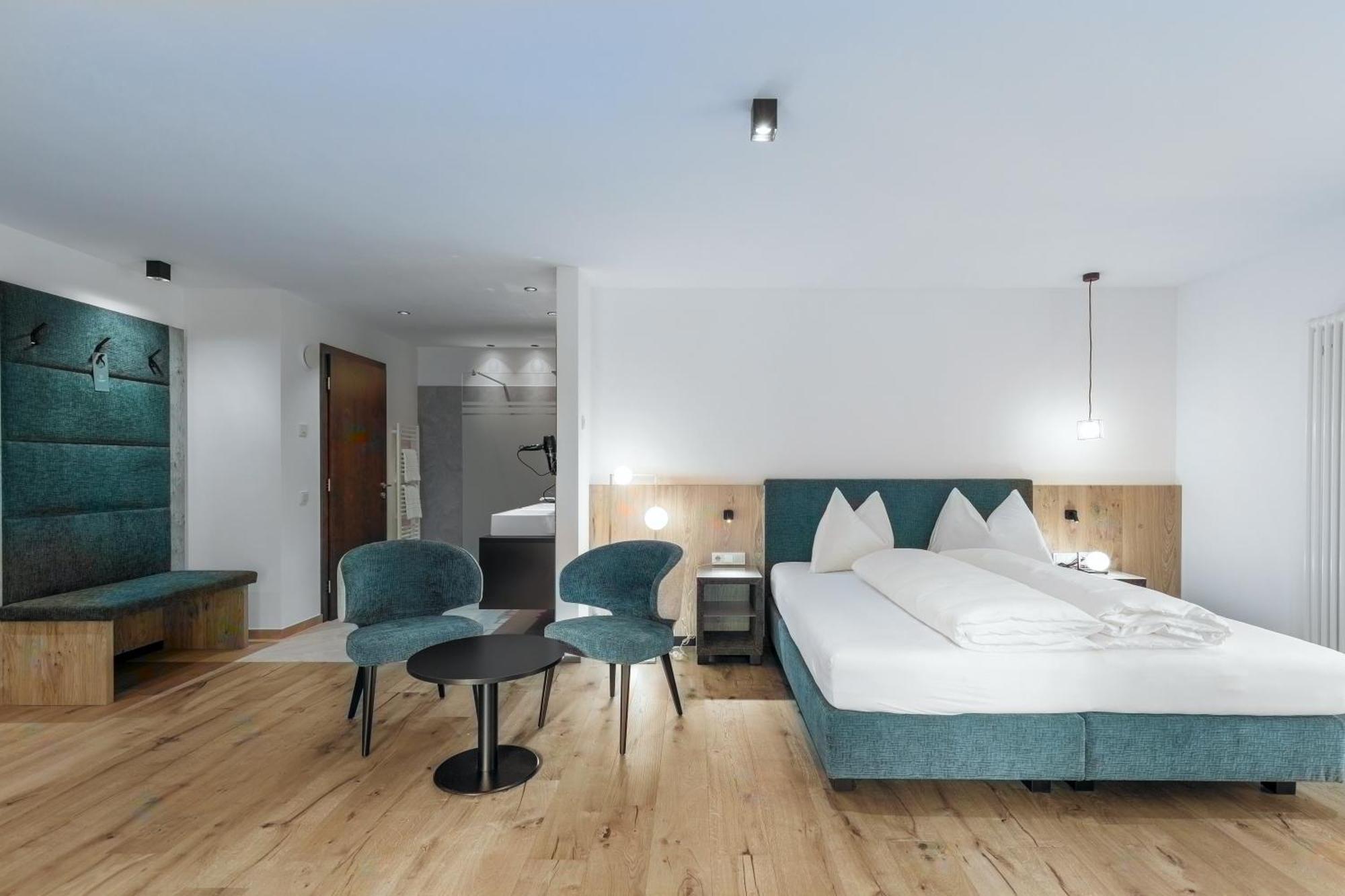 Hotel Alpenrose Сан Валентино ала Мута Екстериор снимка