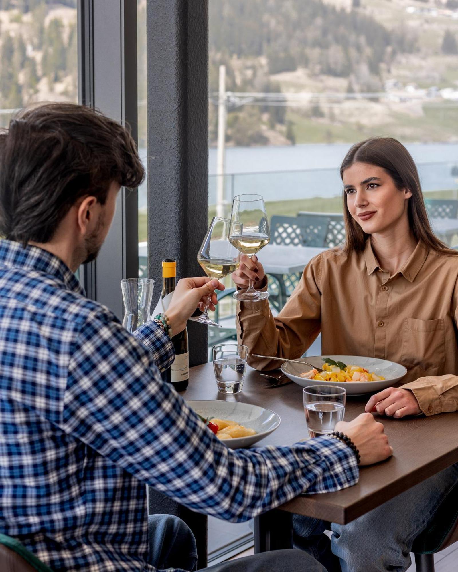 Hotel Alpenrose Сан Валентино ала Мута Екстериор снимка