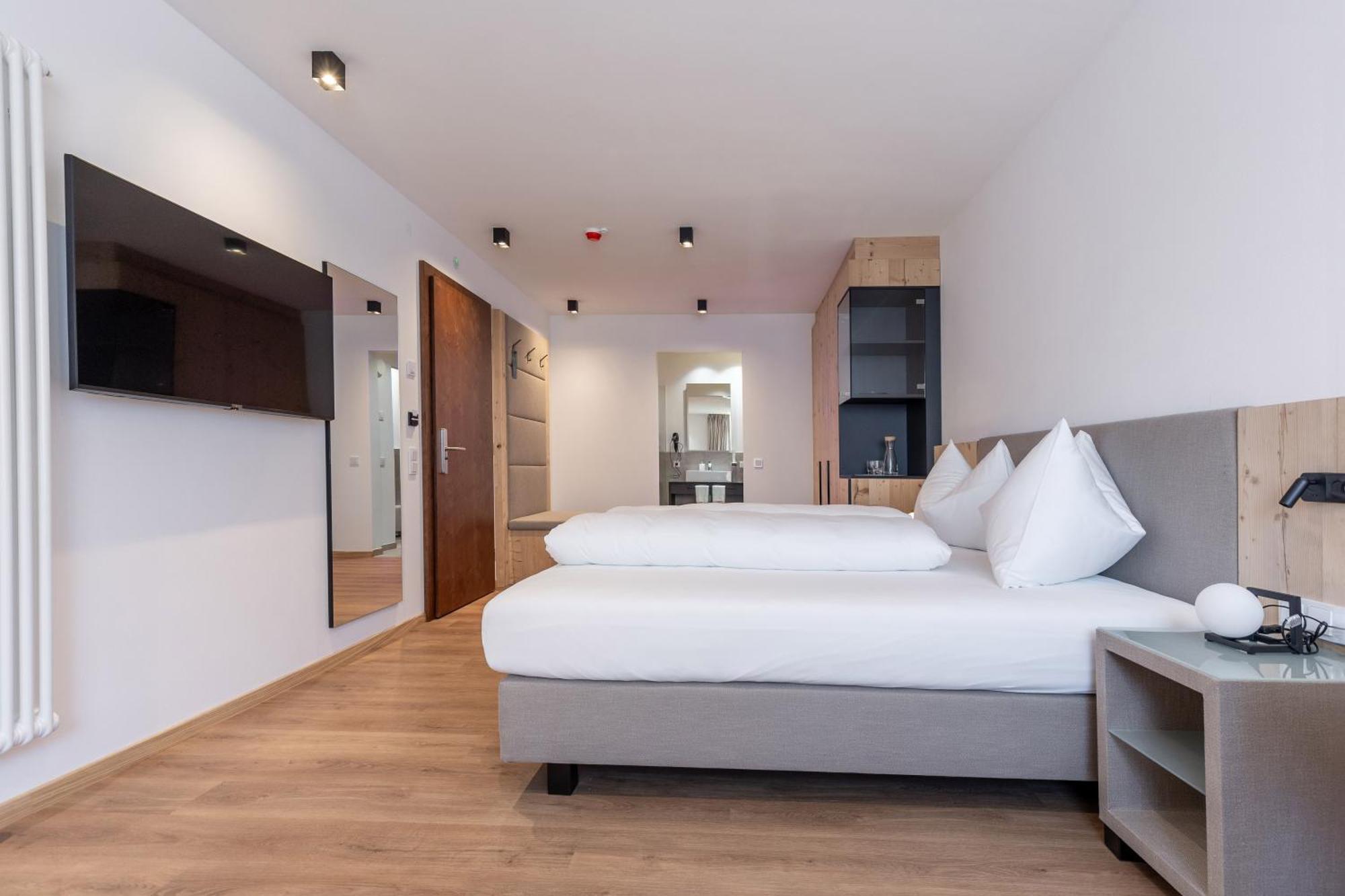 Hotel Alpenrose Сан Валентино ала Мута Стая снимка