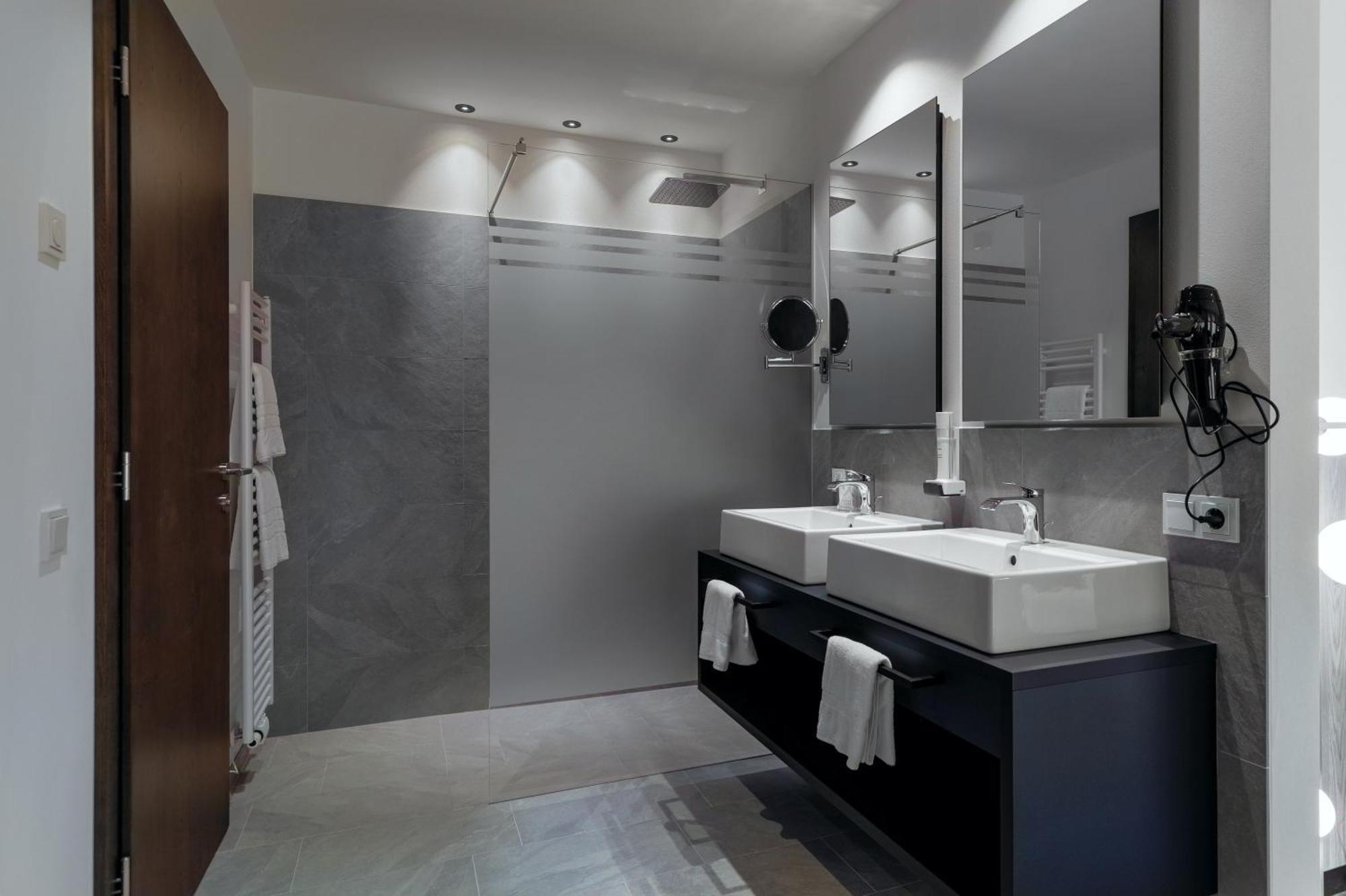 Hotel Alpenrose Сан Валентино ала Мута Стая снимка